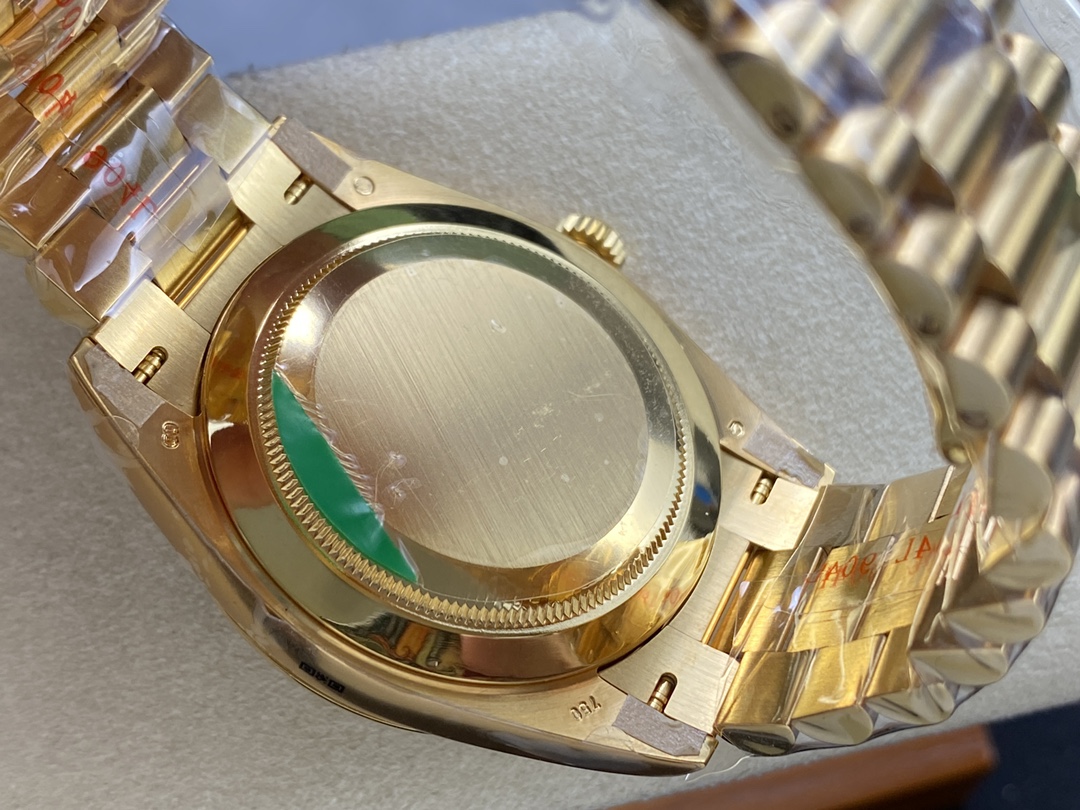 Rolex Day Date 40mm Yellow Gold President Black Dial m228238 0067