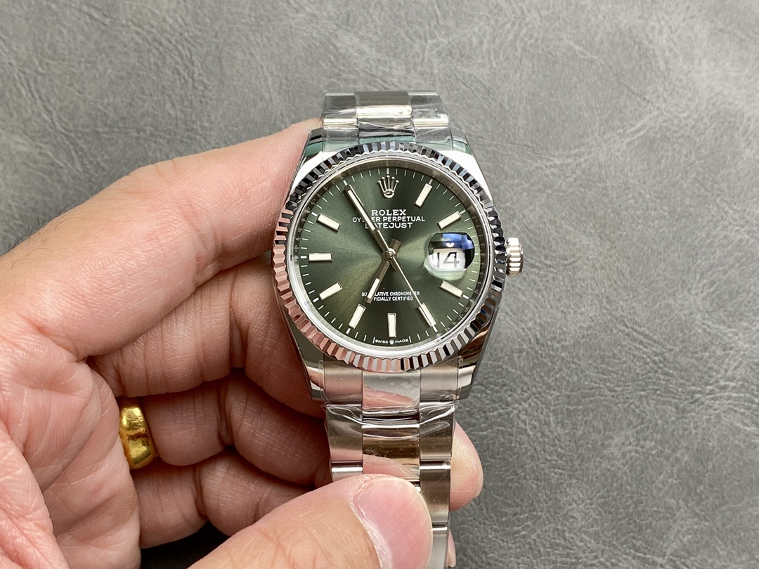 Rolex Datejust 36 White Gold Fluted Bezel 126234 0052 Unisex Watch