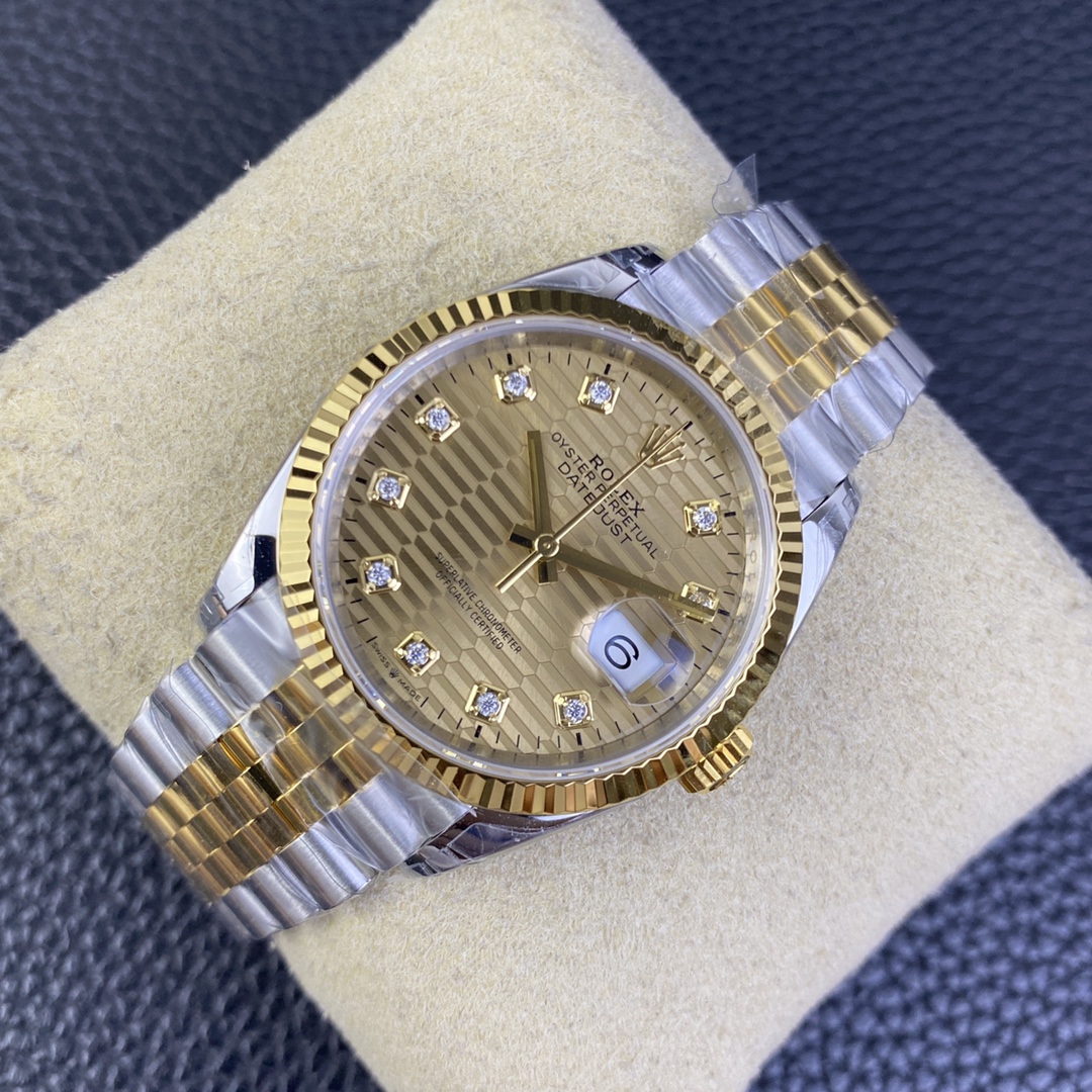 Rolex Datejust 36 126233 0045 Champagne Fluted Motif Diamond Dial