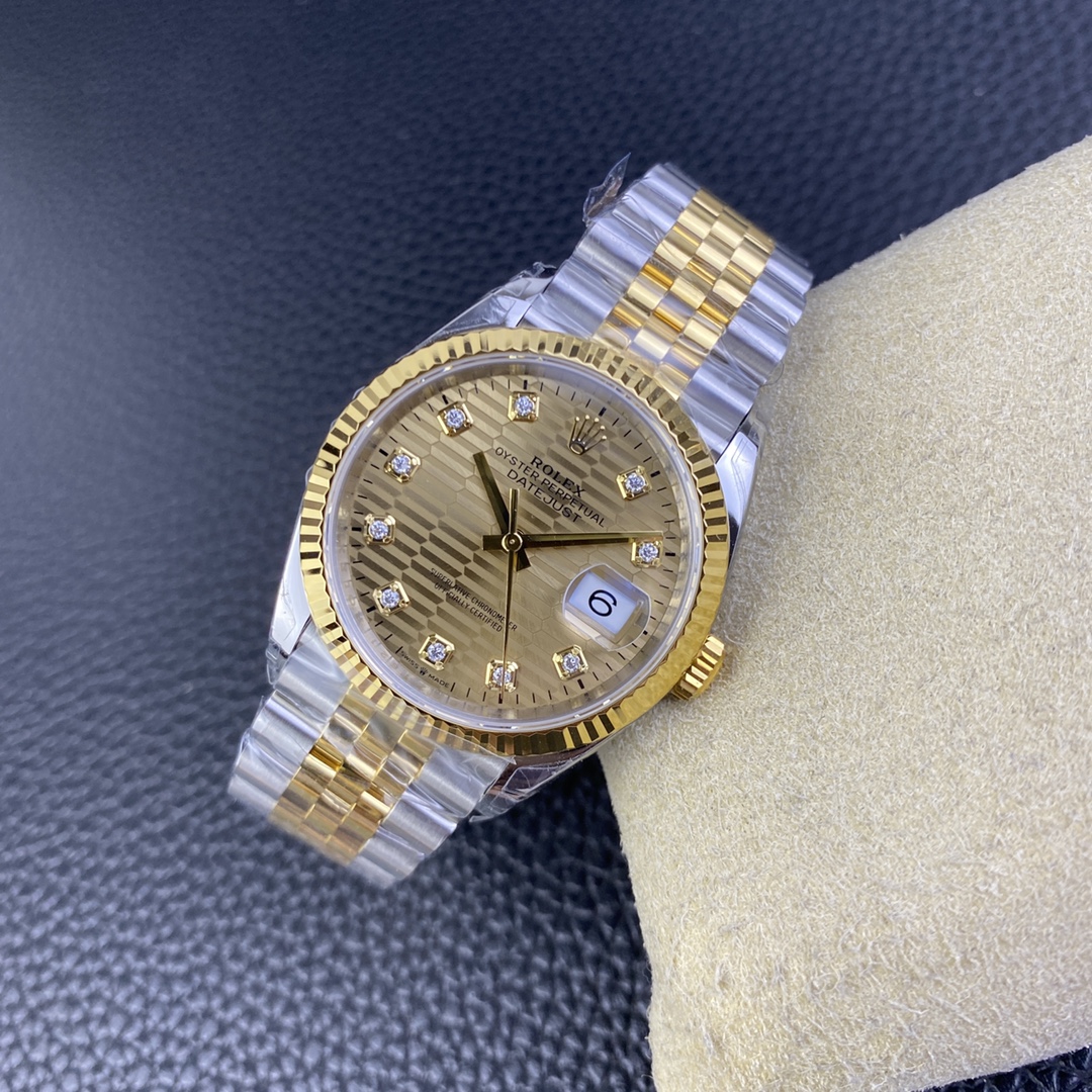 Rolex Datejust 36 126233 0045 Champagne Fluted Motif Diamond Dial