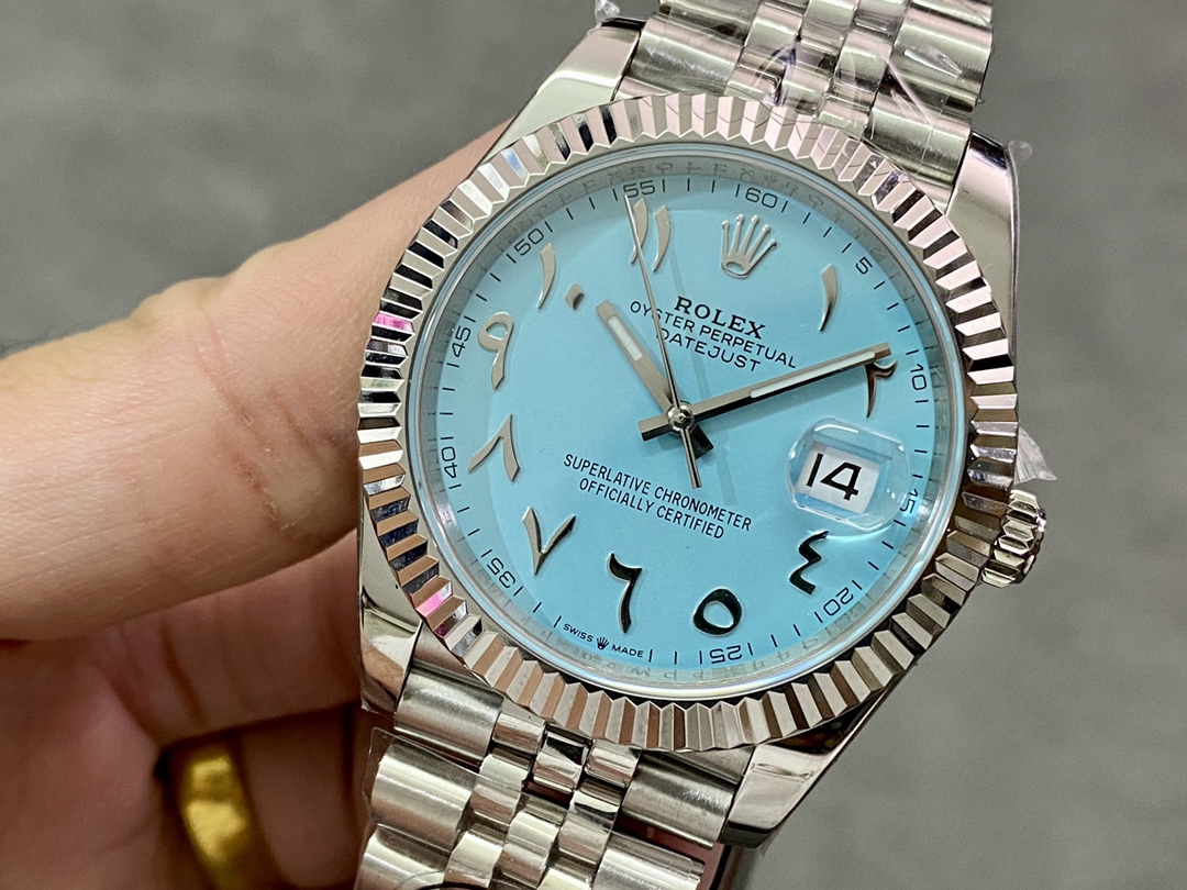 Rolex Datejust 41 Ice Blue Dial with Fluted Bezel 126334 Men's Watch