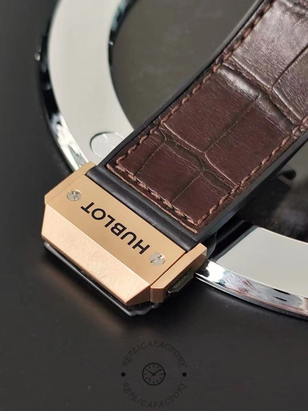 Hublot 601.OX.0183.LR.1104 Strap