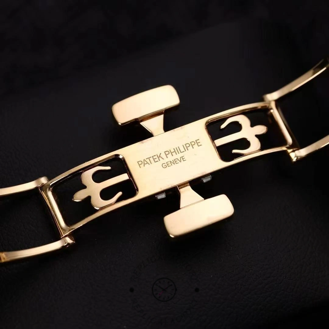 Deployant clasp open view of Patek Philippe Aquanaut 5072R-001 showing clasp mechanism.