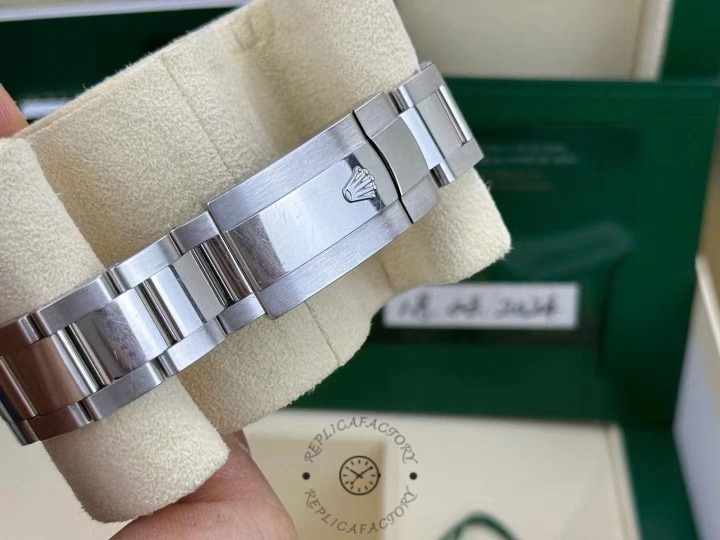 Rolex Datejust 41mm 126300-0001 Blue Dial Stainless Steel Oyster Bracelet Men's Replica Watch