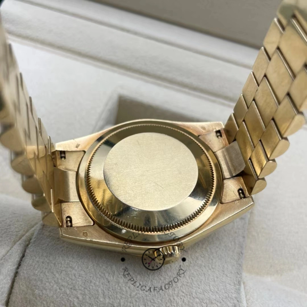 Rolex Day-Date 118238 Silver Diamond Dial