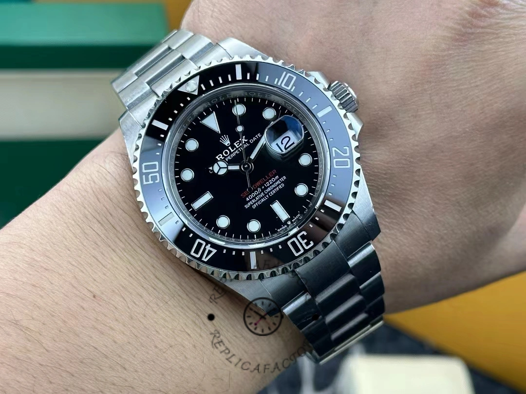 Rolex Sea-Dweller 126600