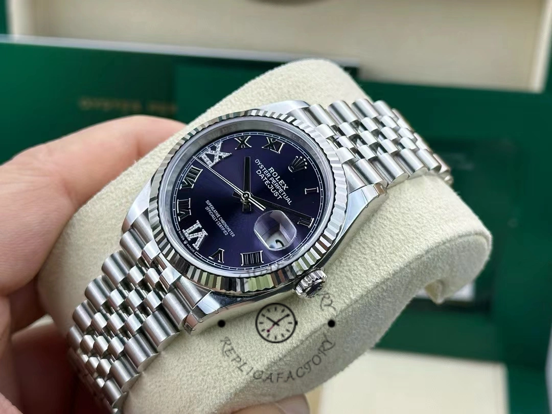 Rolex Datejust 126234 Fluted Bezel Aubergine Dial 36MM Unisex Replica Watch