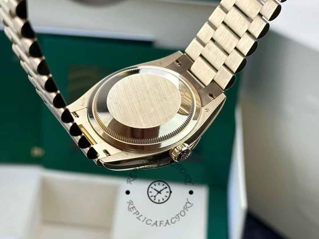 Rolex Day-Date 128348RBR Green Ombre Diamond Dial Yellow Gold 36MM Unisex Replica Watch