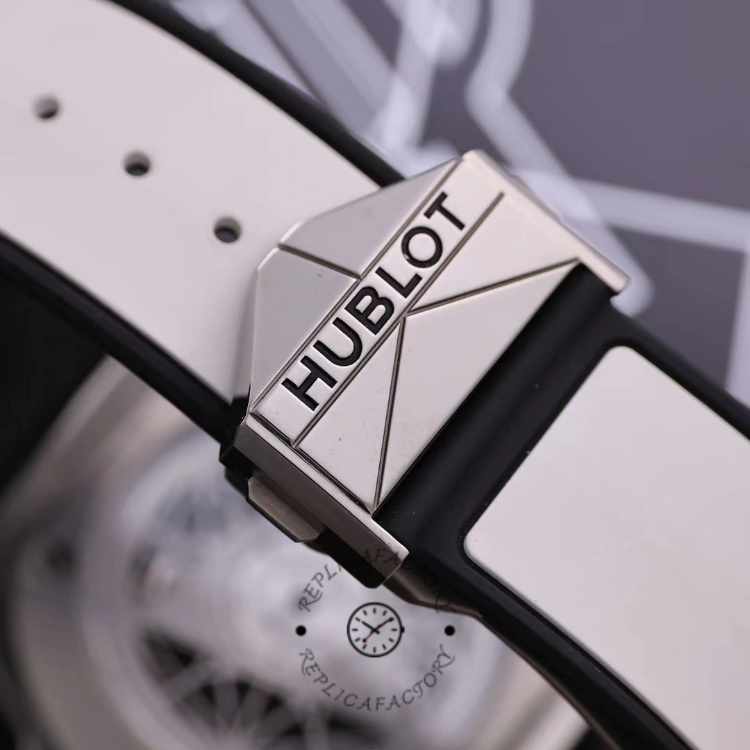 418.NX.2001.RX.1604.MXM20 Hublot Big Bang Partnerships Sang Bleu II Titanium Diamond