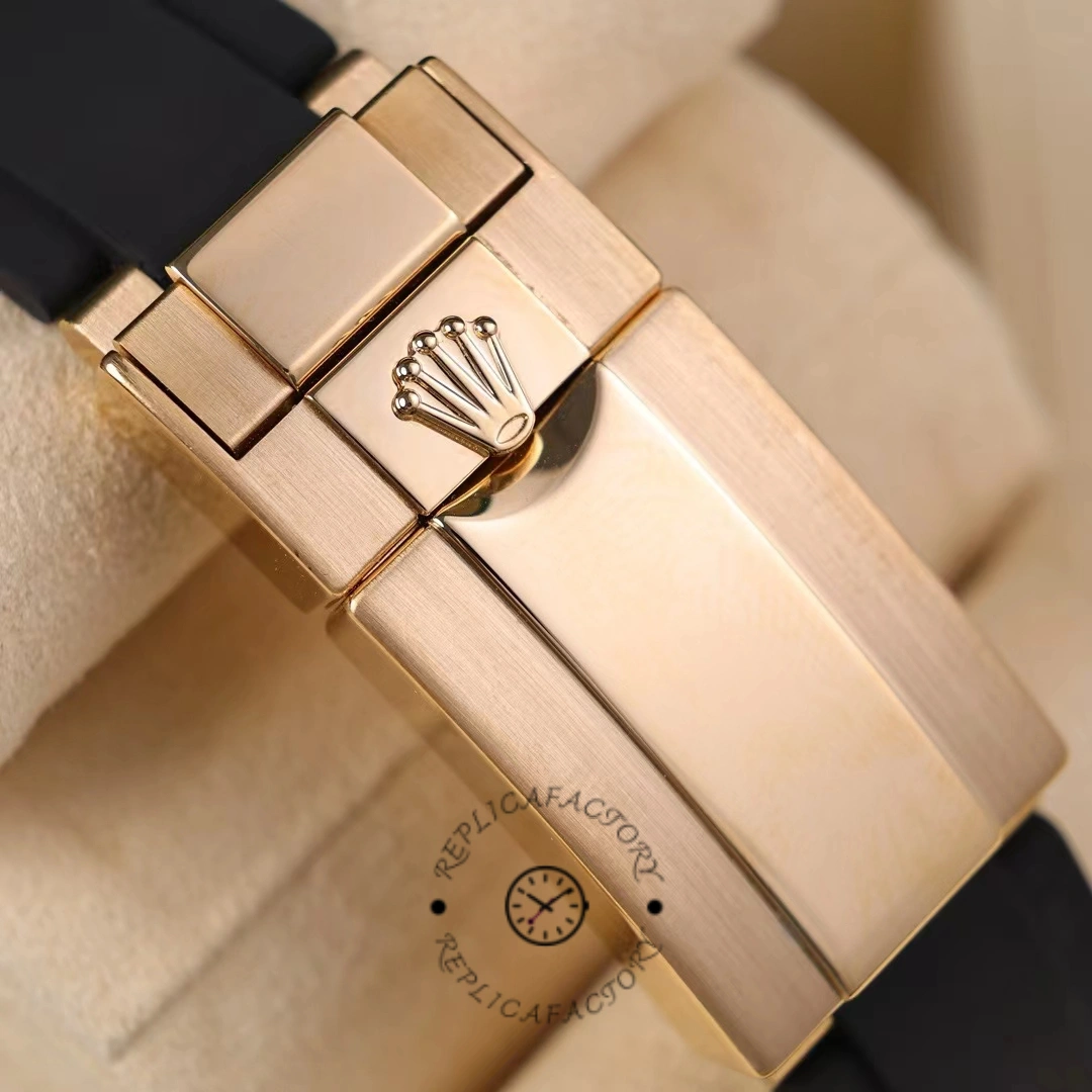 Rolex Cosmograph Daytona 116518 Champagne Dial Automatic 40mm Mens Replica Watch