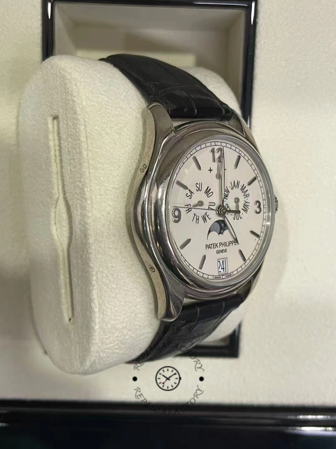 Patek Philippe Complications 5146R 001