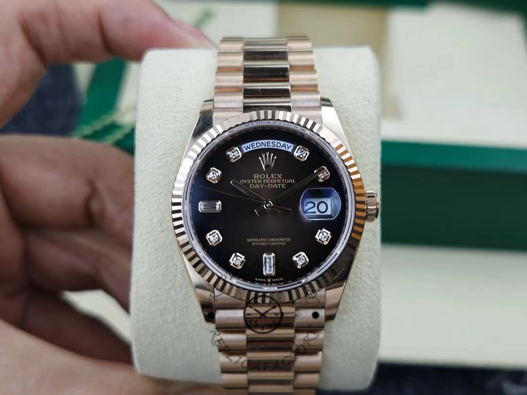 Rolex Day-Date 128235 Everose Gold Brown Ombre Diamond Dial 36MM Unisex Replica Watch