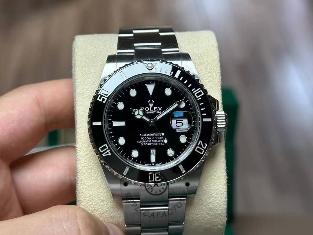 Rolex Submariner 41mm Oyster Perpetual Submariner Date 126610LN
