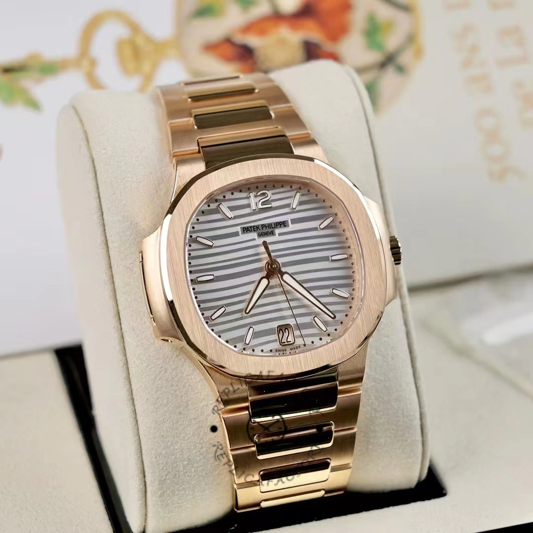 Replica Patek Philippe Nautilus 7118 1R 001 40mm Mens Watch