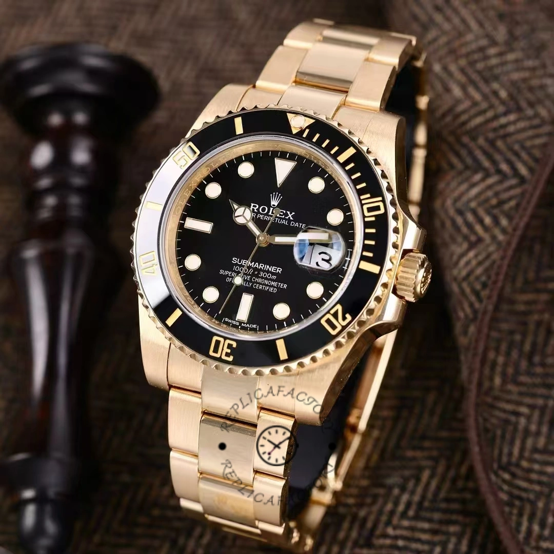 Rolex Submariner 116618, side-angled close view highlighting bezel and lugs.