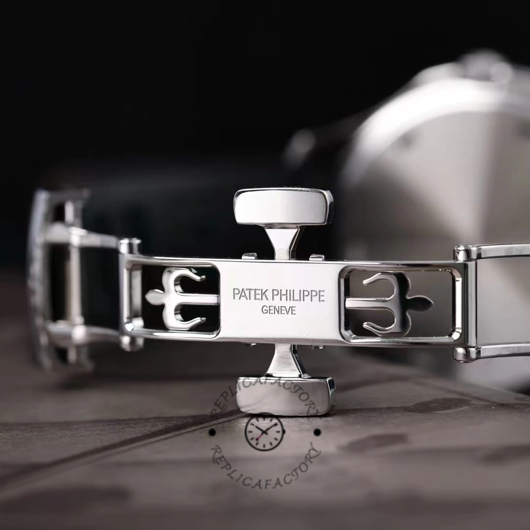 Replica Patek Philippe Aquanaut 5067A 001 Watch For Sale