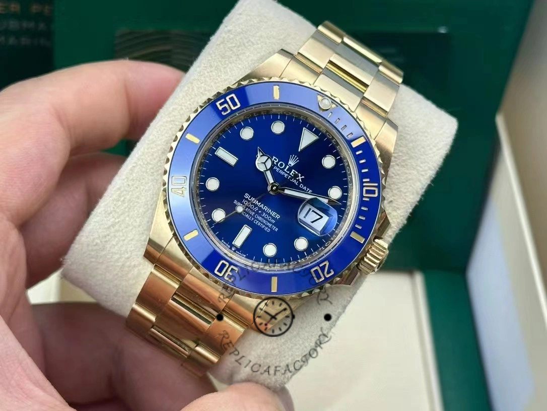 Rolex Submariner 126618LB