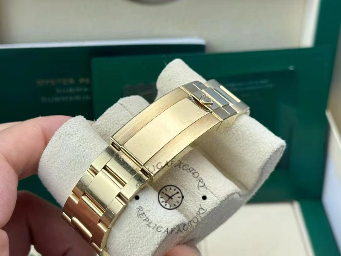 Rolex Submariner 126618LB