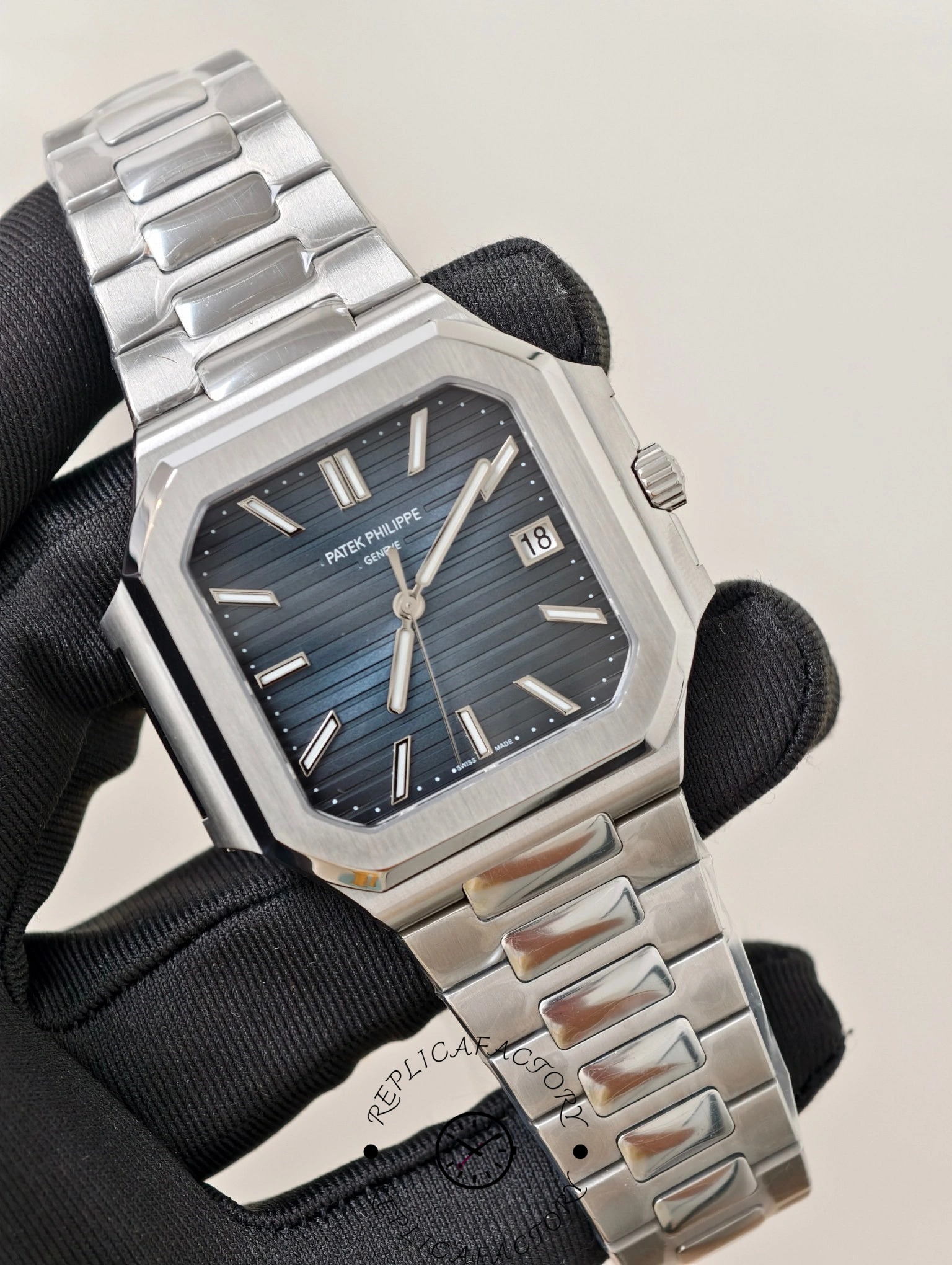 Patek Philippe Cubitus Blue Dial 40mm 7128 1G 001 Replica