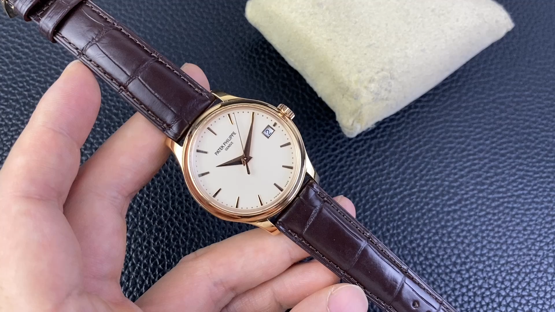 Patek Philippe Calatrava 5227J 001 Men's Replica
