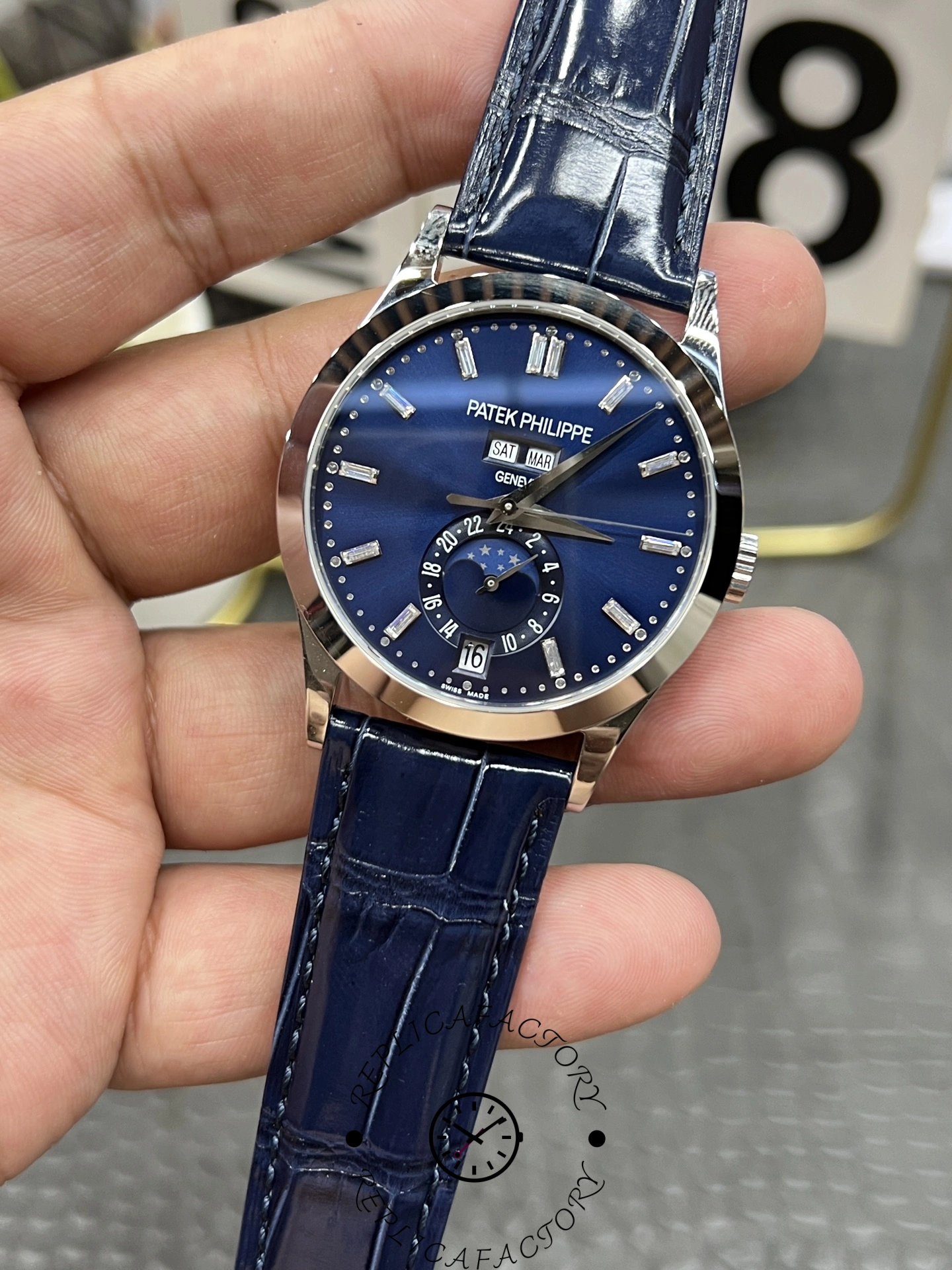 Patek Philippe Complications 5396G 017 38.5mm