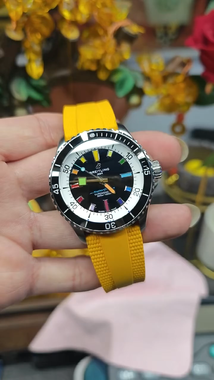 Breitling Superocean Automatic 42mm A17375211B2S4 Replica