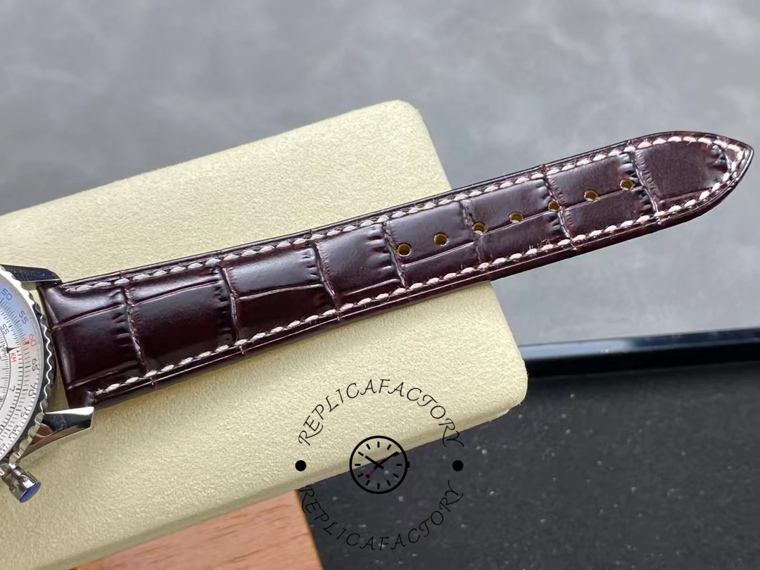 Breitling Navitimer B01 Chronograph 41 AB0139211G1P1 Replica