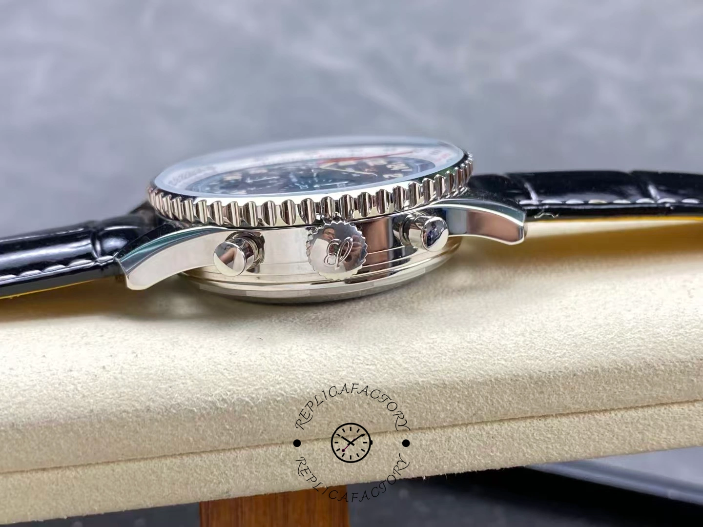 Breitling Navitimer B02 Chronograph 41 PB02301A1B1P1 Replica