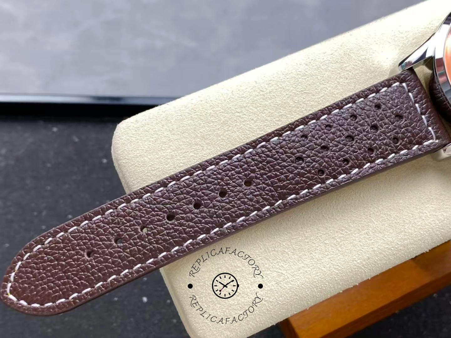 Breitling Premier B01 42mm AB0145331K1P2 Copper Dial Replica