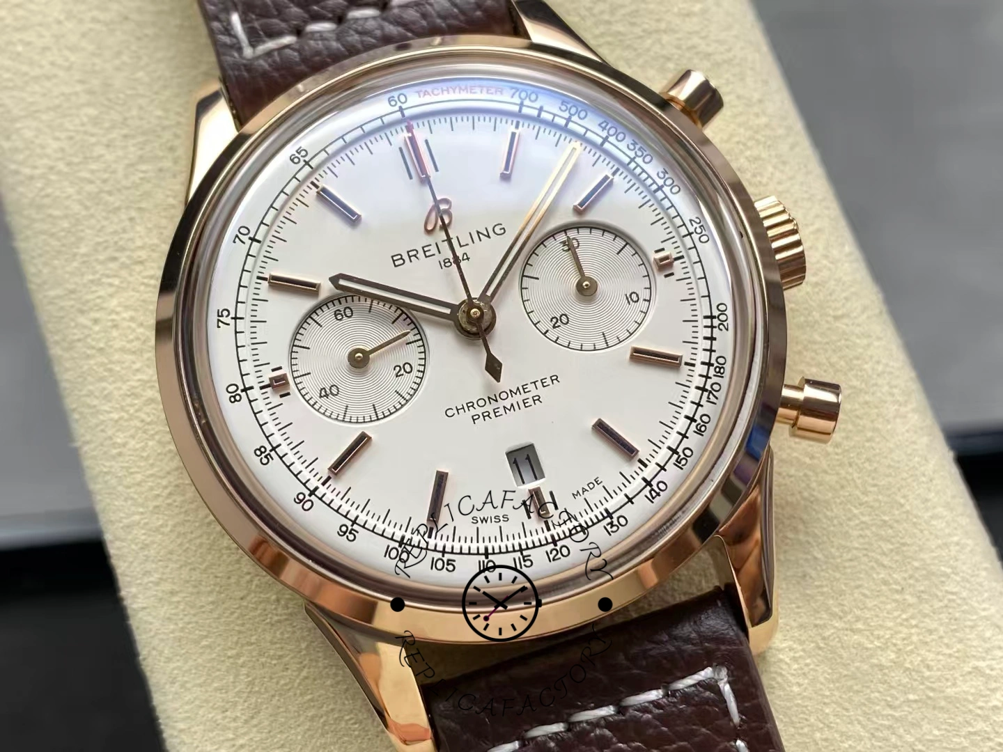 Breitling Premier B01 42mm Silver Dial RB0118371G1P1 Replica