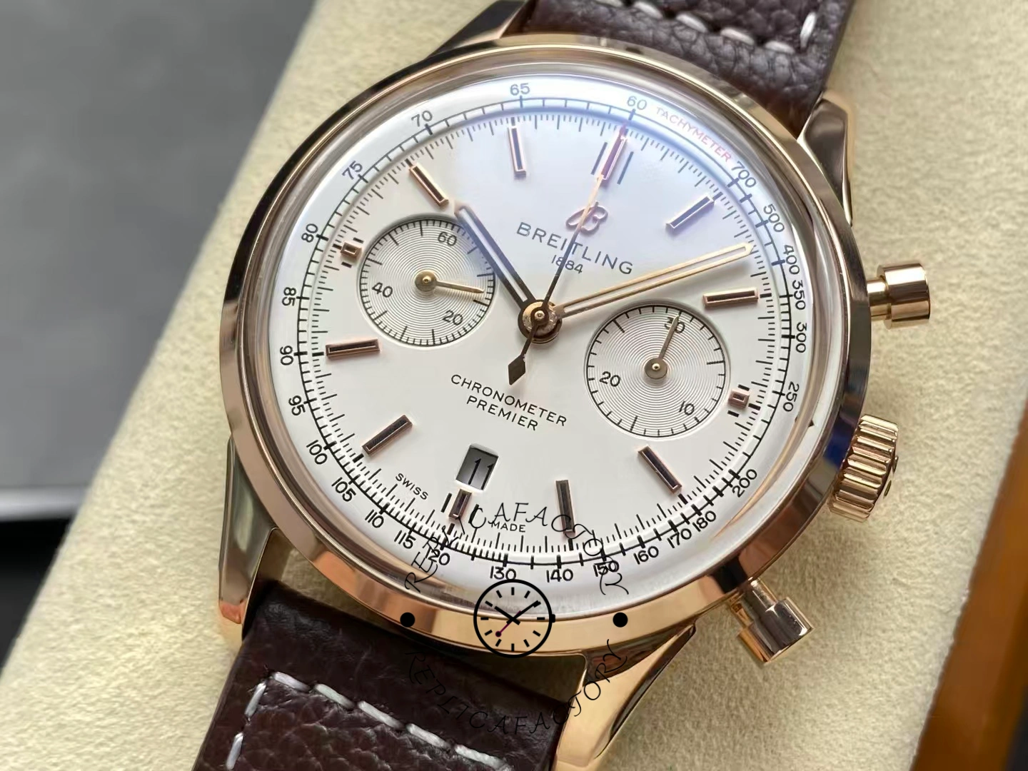 Breitling Premier B01 42mm Silver Dial RB0118371G1P1 Replica