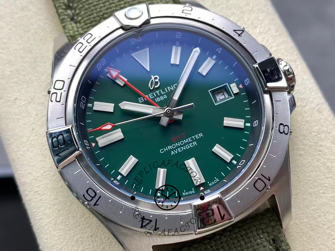 Breitling Avenger Automatic Gmt A32320101B1X1 Green Dial Replica