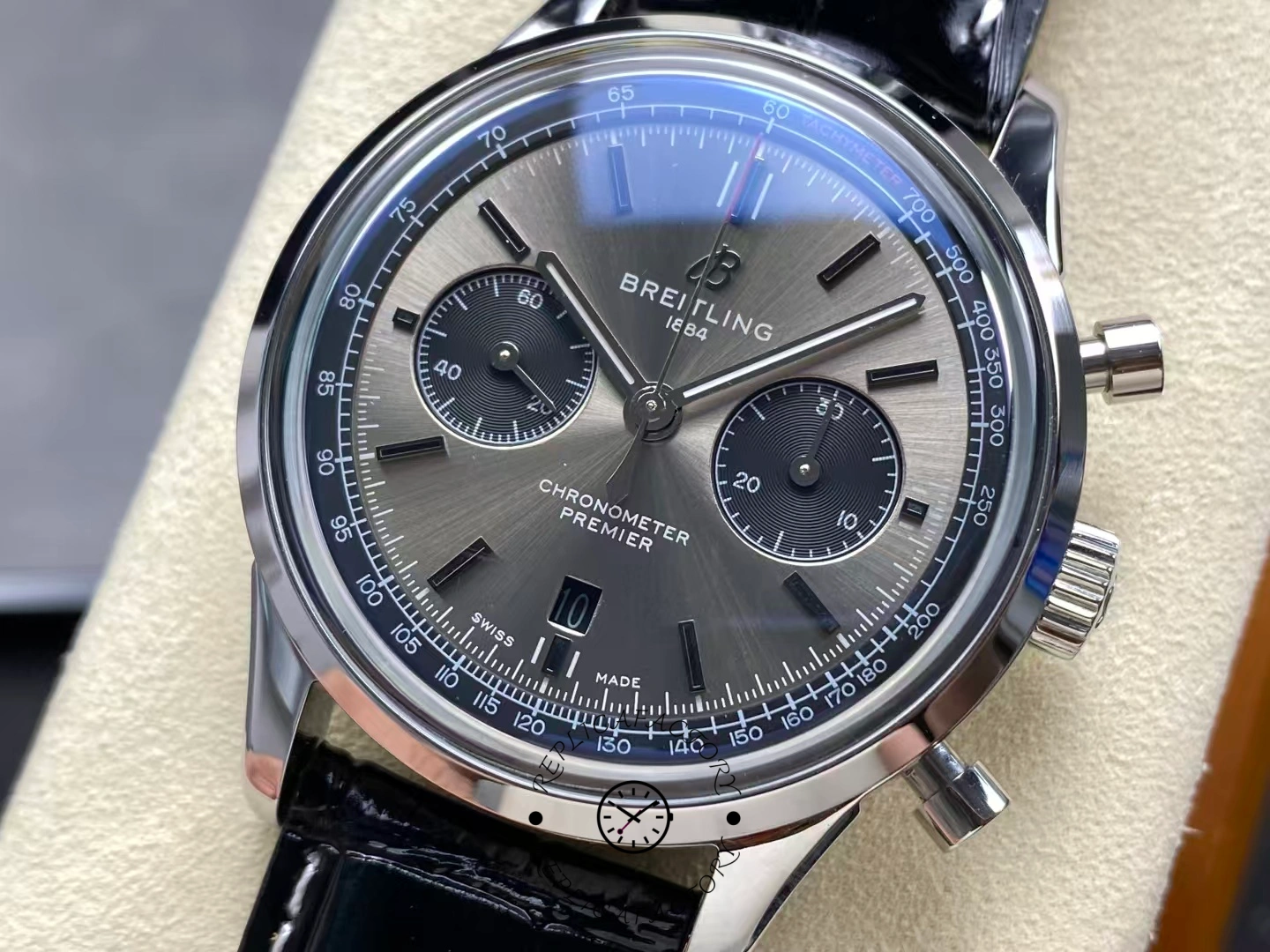 Breitling Premier B01 Chronograph 42mm AB0118221B1P1 Replica
