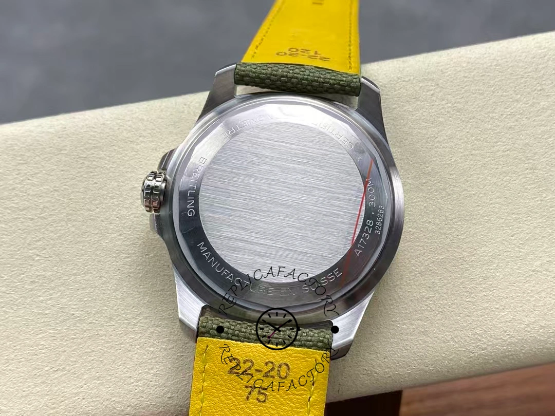 Breitling Avenger Automatic A17328101L1X1 42mm Replica