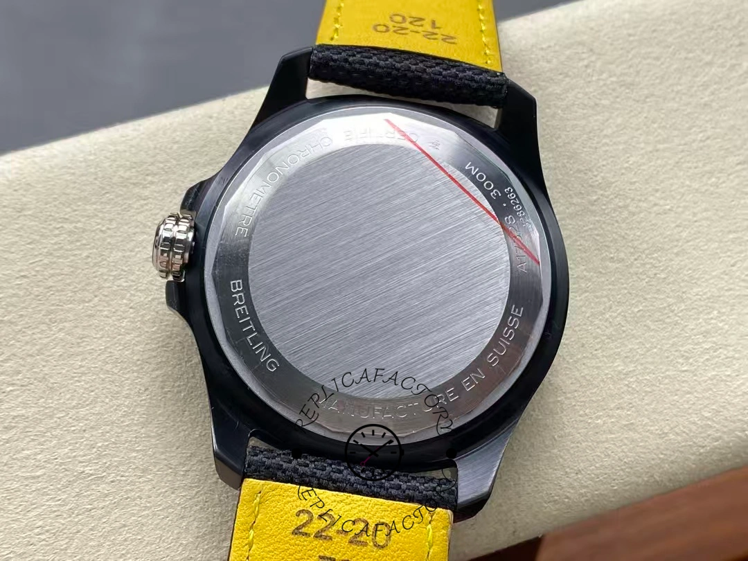 Breitling Avenger Automatic GMT Black Strap S32320101B1X1 Replica