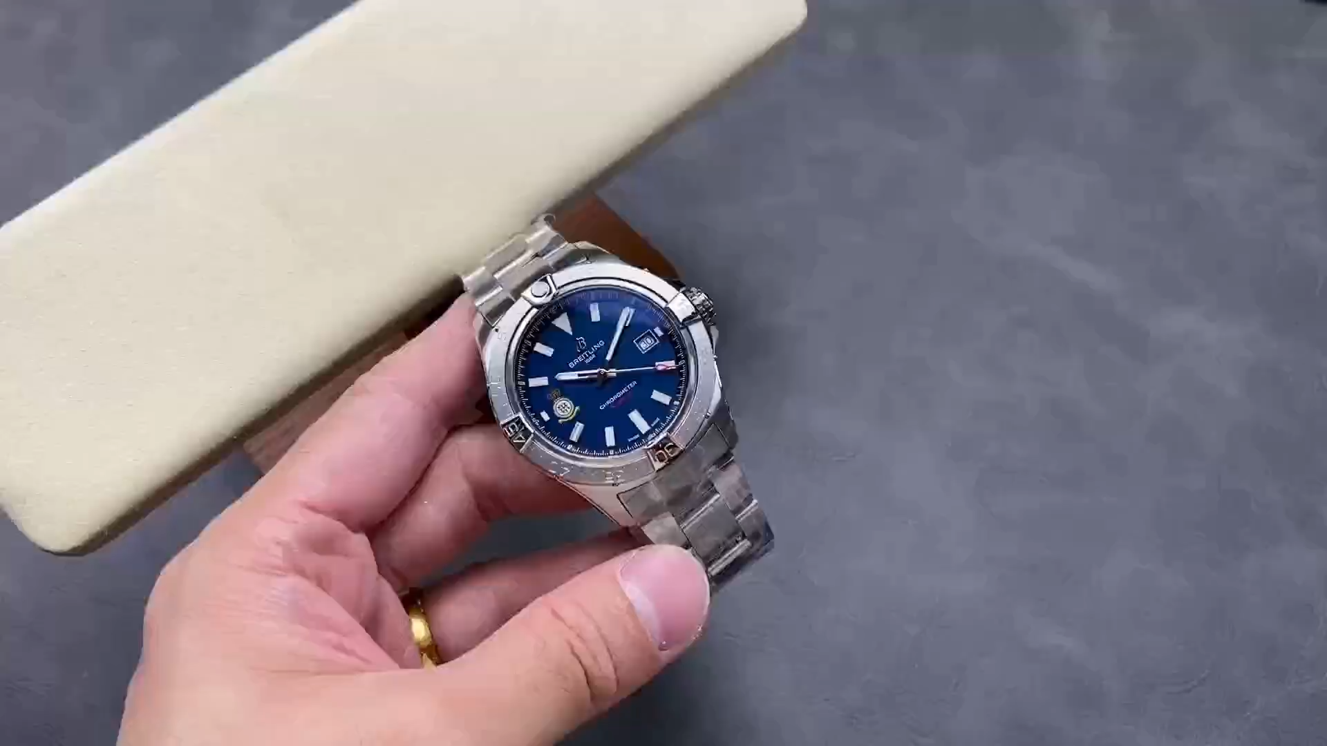 Breitling Avenger Automatic 42mm A173281A1C1A1 Blue Dial Replica