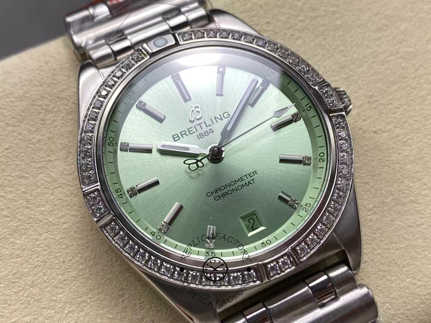 Breitling Chronomat Automatic 36 Mint Green Dial A10380591L1A1 Replica