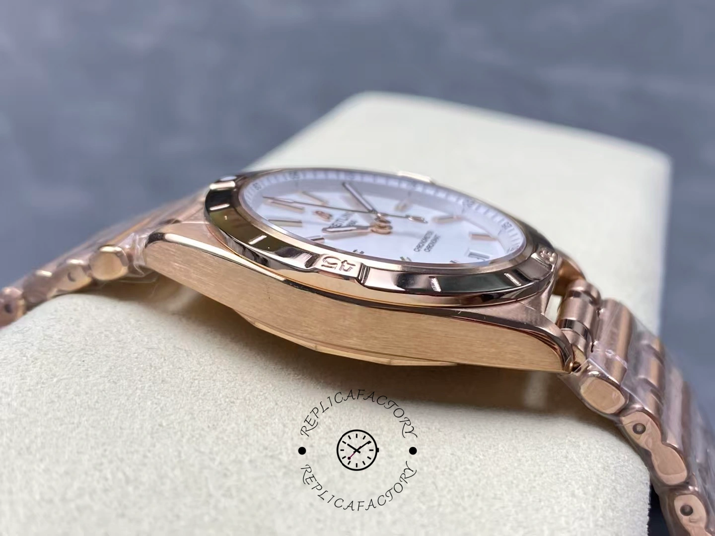 Breitling Chronomat Automatic 36mm R10380101A1R1 Replica