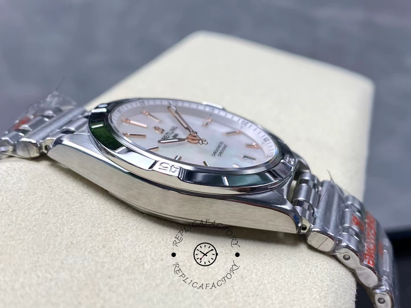 Breitling Chronomat Automatic 36mm MOP Dial A10380101A4A1 Replica