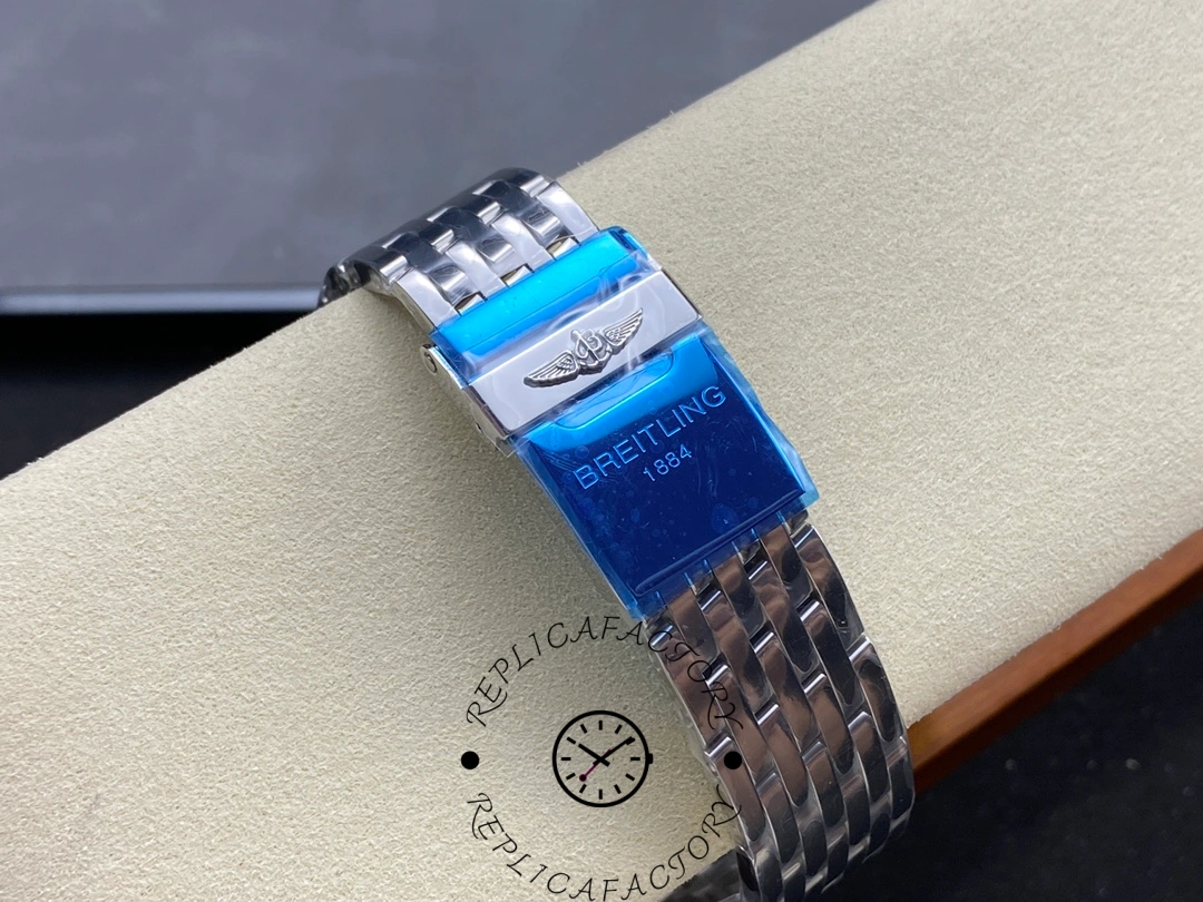 Breitling Navitimer B01 Chronograph 46mm AB0127211C1A1