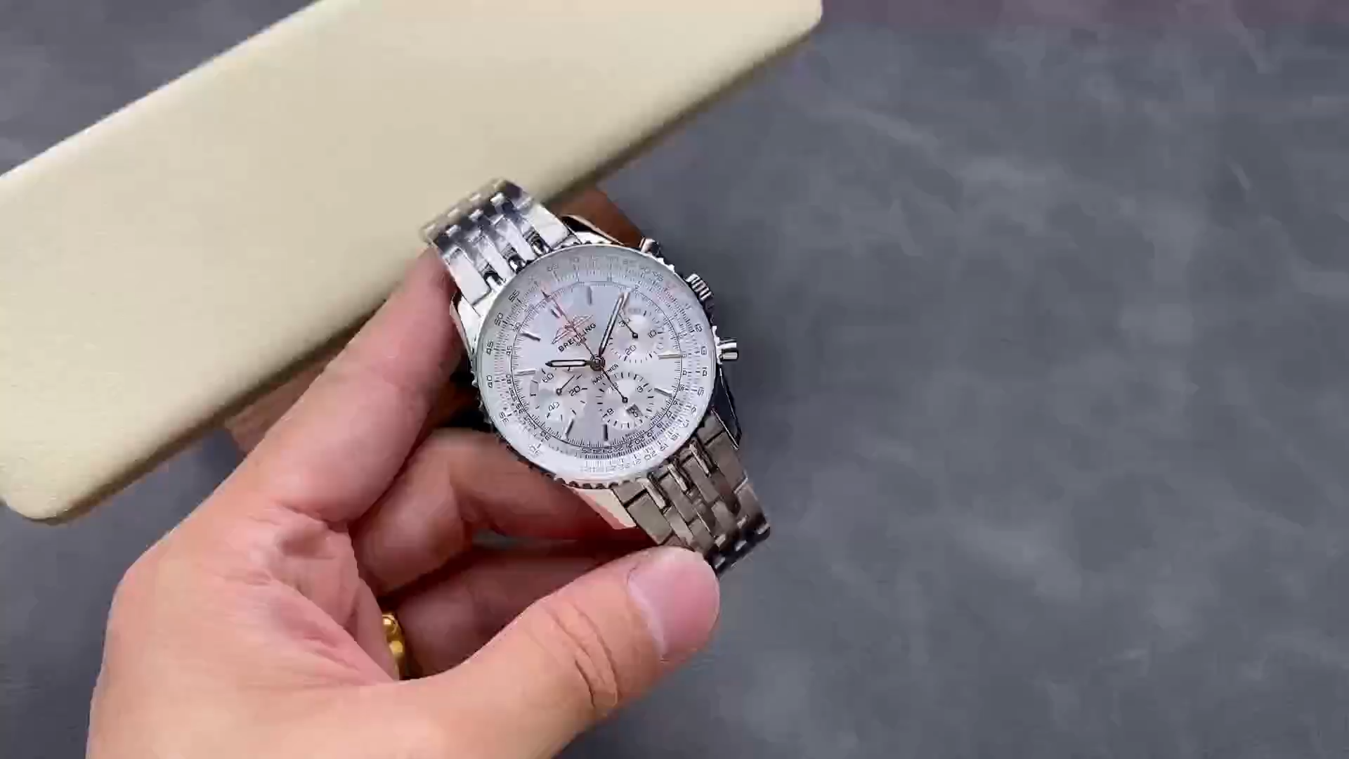 Breitling Navitimer B01 Clone AB0139211G1A1 Silver Dial 41mm