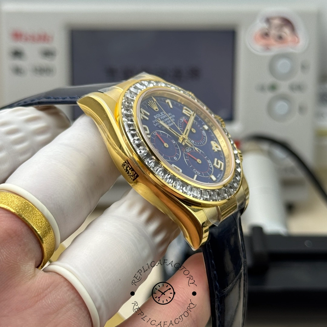 Rolex Daytona 116518 Diamond Edition, side profile showing case thickness and polished gold finish.