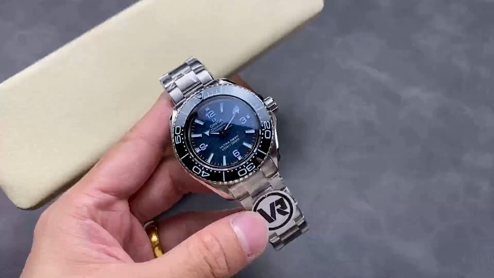 Omega Seamaster Planet Ocean 6000M Replica 215.30.46.21.03.002 45.5mm Blue Dial