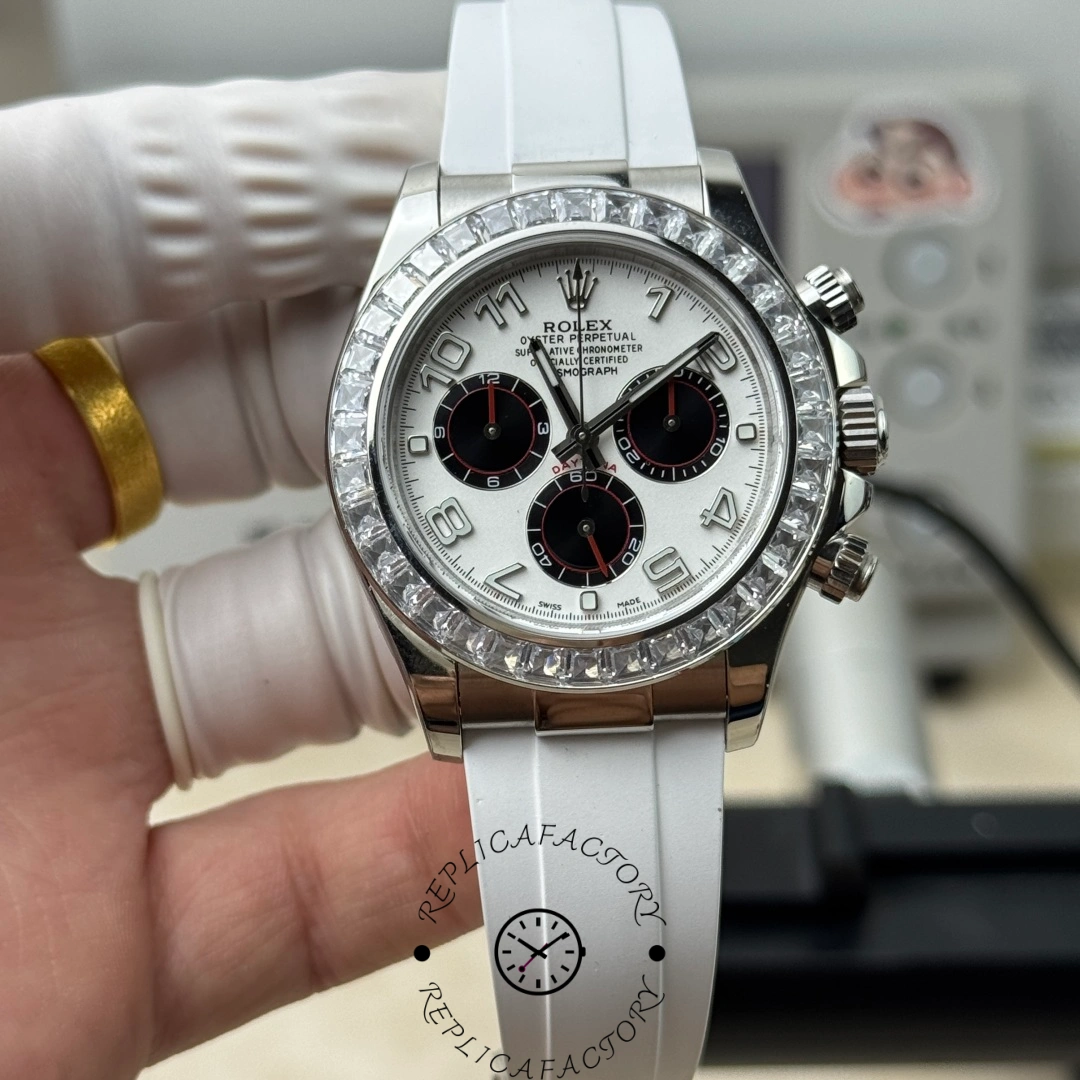 Rolex Daytona 116519, close-up front view showing white dial and diamond bezel.