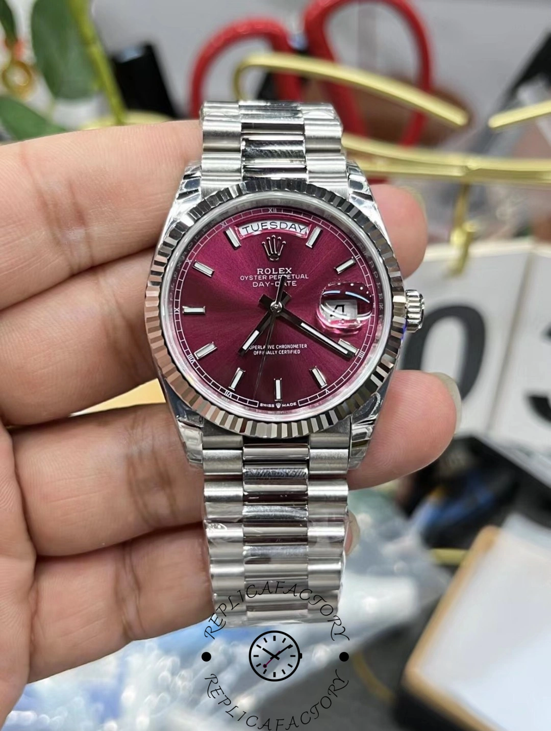 Rolex Day-Date 118239 Cherry Red Dial Fluted Bezel 36mm Lady Replica Watch