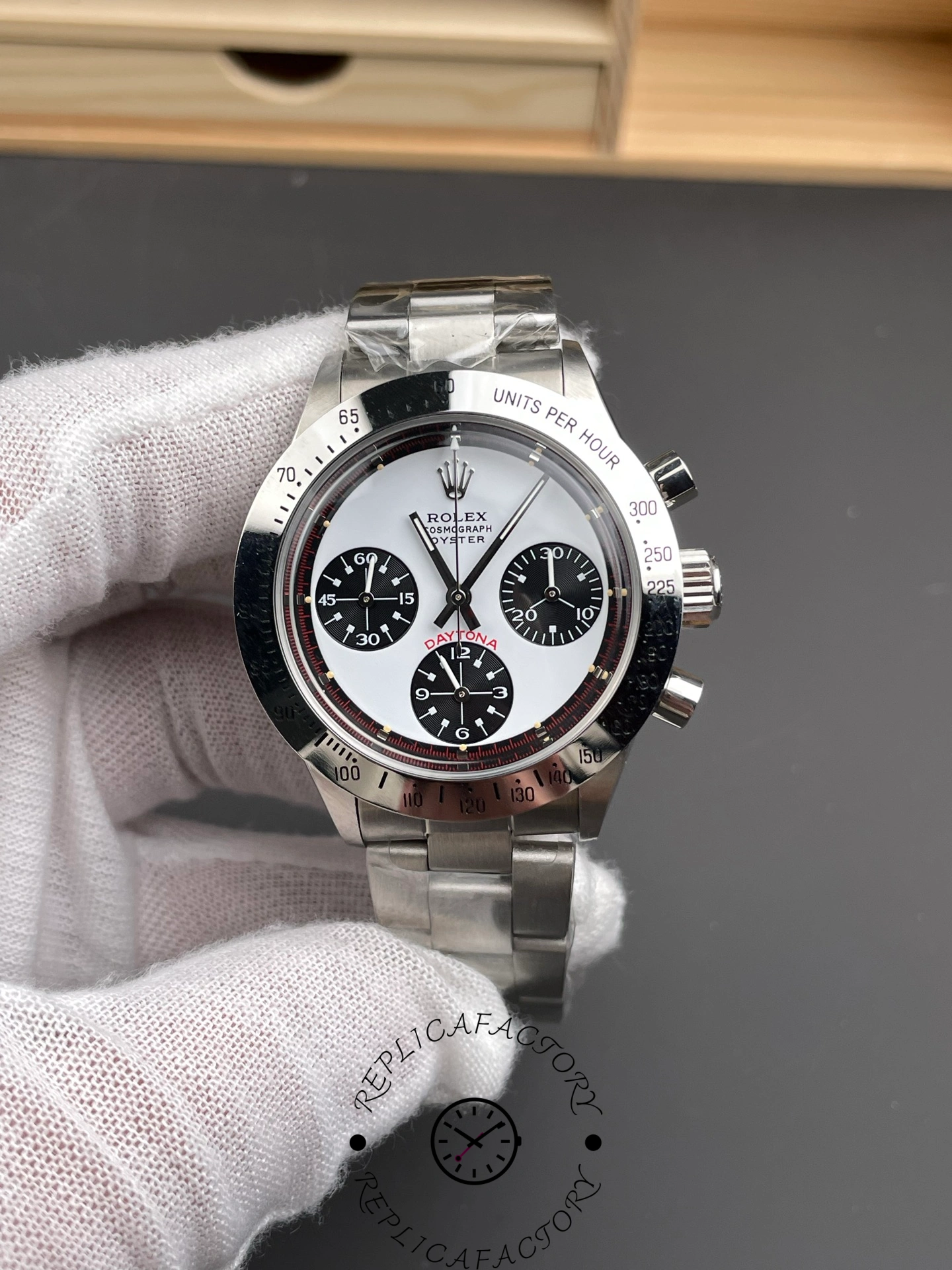 Rolex Daytona 6239 Stainless Steel White & Black Dial Vintage Men's Watch