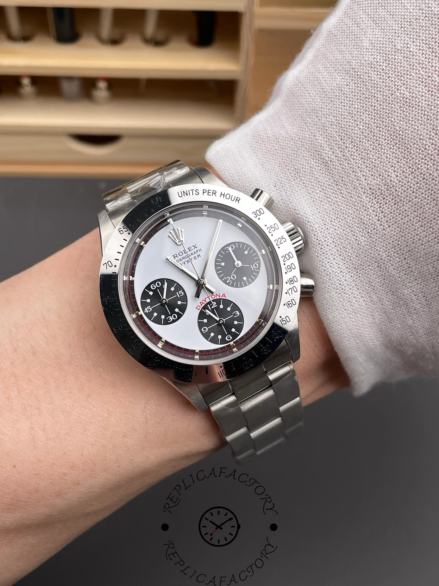 Rolex Daytona 6239 Stainless Steel White & Black Dial Vintage Men's Watch