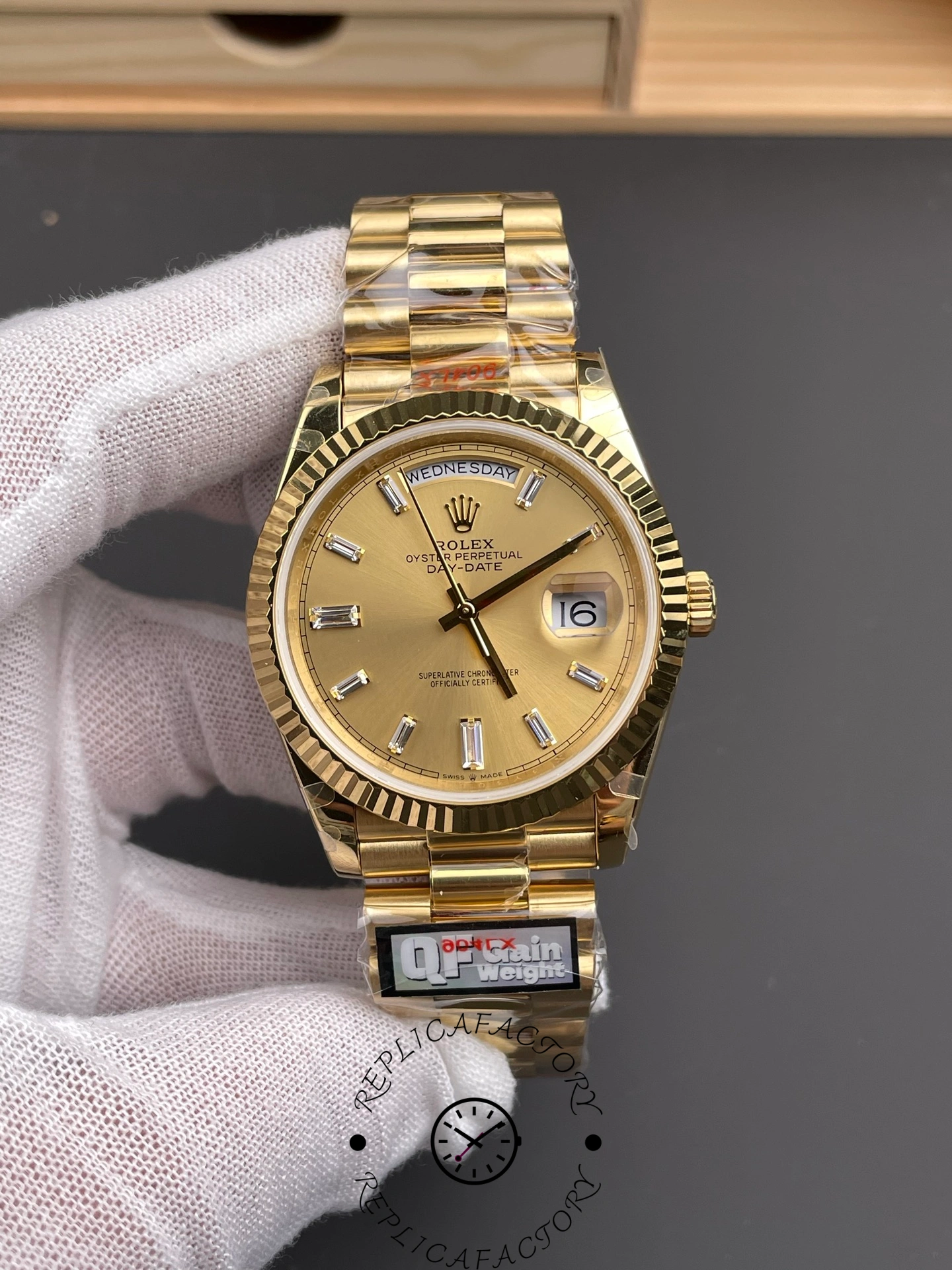 Rolex Day Date 40 Yellow Gold Champagne Dial m228238 0005