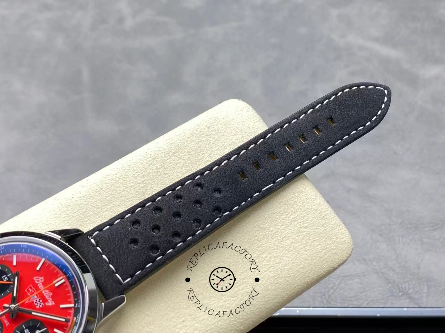 Breitling Top Time B01 Chevrolet Corvette A25310241K1X1 1:1 Clone Men's Sport Watch