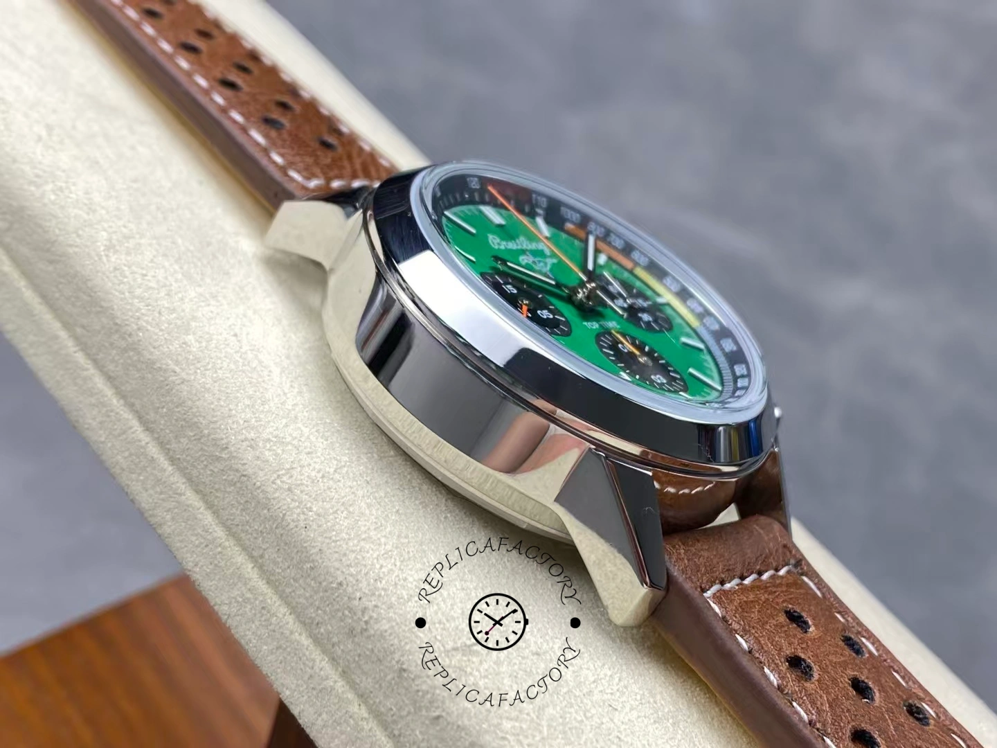 Breitling Top Time Ford Mustang A253101A1L1X1 Chrono Auto 42mm Replica Watch